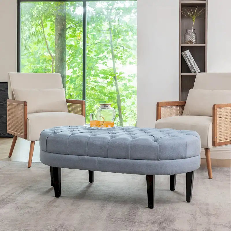 Pouf cocktail ovale capitonné beige/bleu avec pieds en bois d'hévéa, 1 place